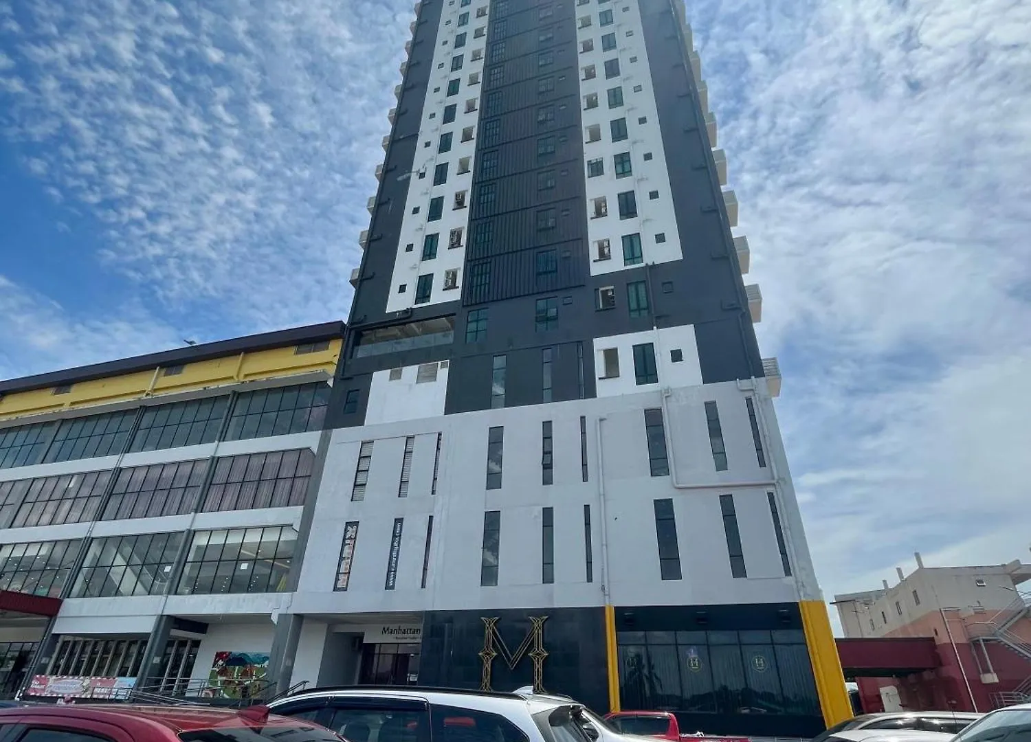 Manhattan Suites, Itcc By The Weeknd Residence - City View كوتا كينابالو 0*,  ماليزيا