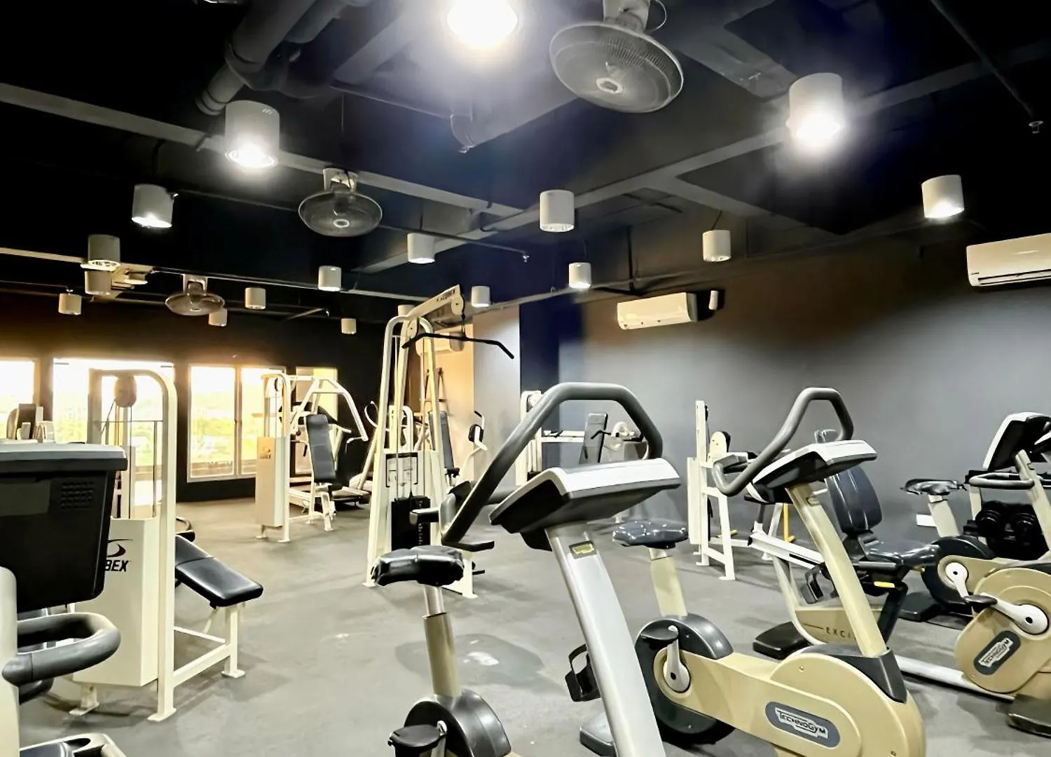 Manhattan Suites, Itcc By The Weeknd Residence - City View كوتا كينابالو شقة