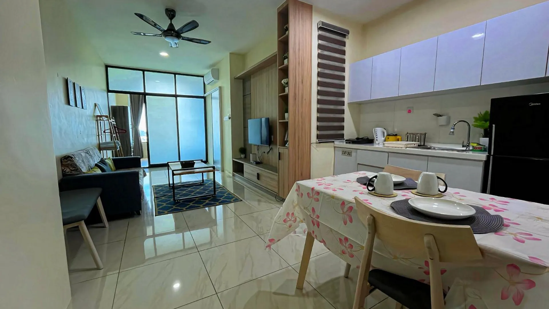 Manhattan Suites, Itcc By The Weeknd Residence - City View كوتا كينابالو